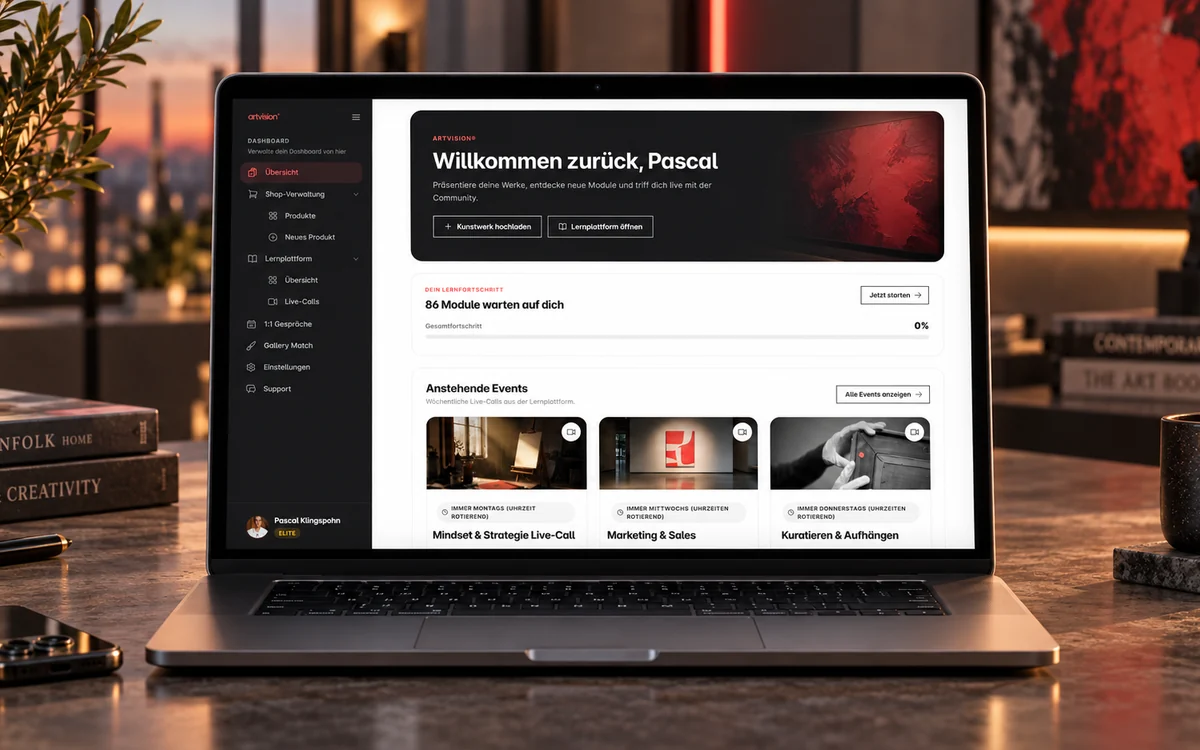 Der artvision-Künstlerbereich auf einem Notebook: Begrüßung, Lernfortschritt, anstehende Live-Calls und links die Verwaltung von Shop, Lernplattform und Gallery Match